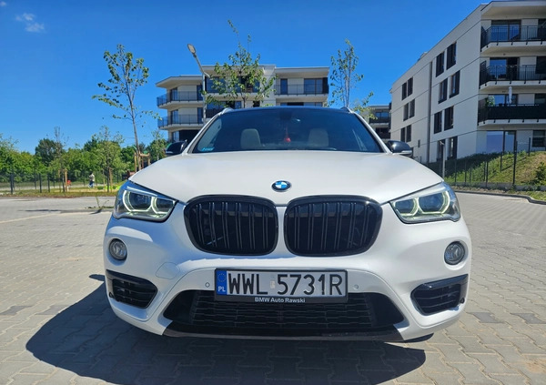 BMW X1 cena 78900 przebieg: 128000, rok produkcji 2017 z Marki małe 352